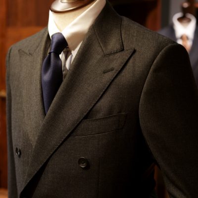 dormeuil royal11　チャコール無地　オーダースーツZERBINO銀座店